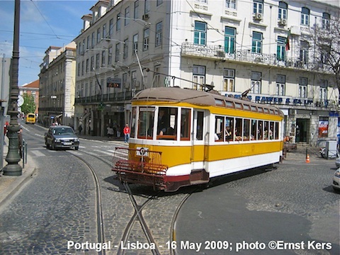 Museum tram
              808
